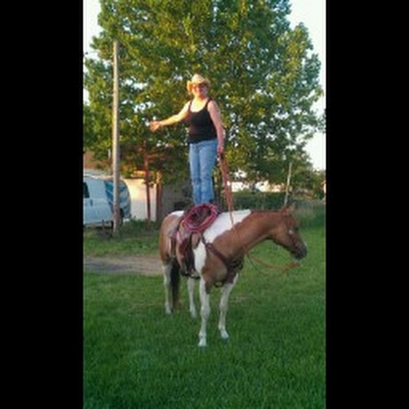 Meet your Posher, Terri - Picture 1 of 1